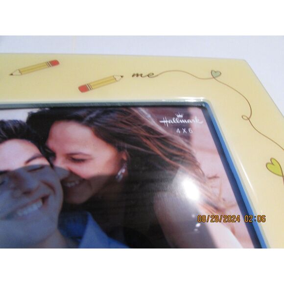 HALLMARK 4X6 PICTURE FRAME NEW YOU ME DRAWN TOGETHER YELLOW HEARTS PENCILS - Picture 3 of 9